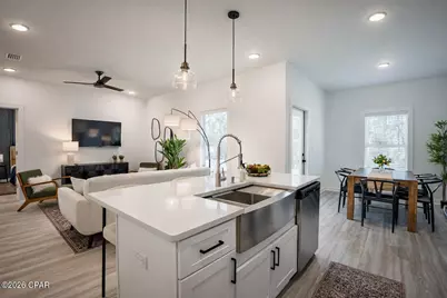 2013 Baldwin Street, Chipley, FL 32428 - Photo 12