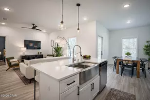 2013 Baldwin St, Chipley, FL 32428 - Photo 12