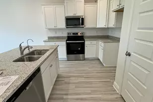 147 Ellery Ln, Panama City Beach, FL 32413 - Photo 4