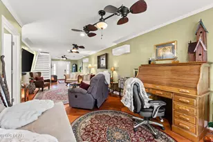 408 Dolphin St, Panama City Beach, FL 32413 - Photo 10