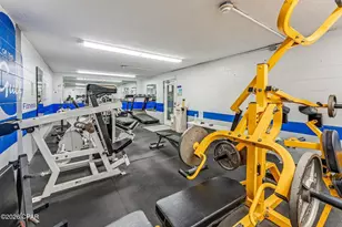 8817 S Thomas Dr, Panama City, FL 32408 - Photo 38