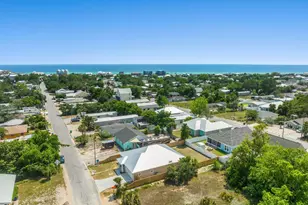 529 Christmas Tree Ln, Panama City Beach, FL 32413 - Photo 48