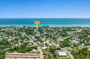 529 Christmas Tree Ln, Panama City Beach, FL 32413 - Photo 8