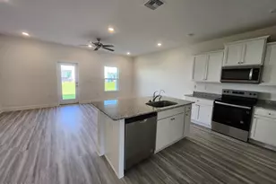 157 Ellery Ln, Panama City Beach, FL 32413 - Photo 4