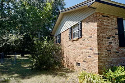 2071 Short Avenue, Sneads, FL 32460 - Photo 6