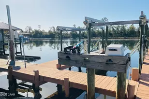 810 W 8th St Cir, Lynn Haven, FL 32444 - Photo 2