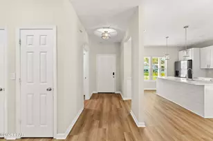 613 Live Oak Ln, Panama City, FL 32408 - Photo 4