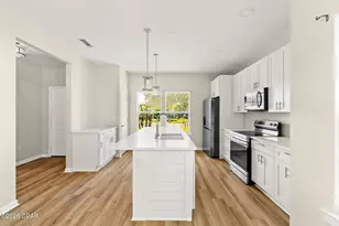 613 Live Oak Ln, Panama City, FL 32408 - Photo 8