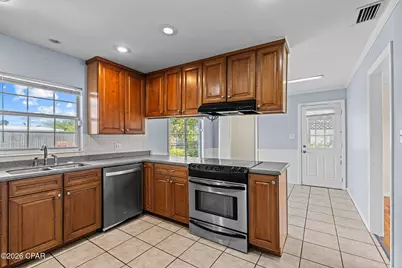 805 Skyland Avenue, Panama City, FL 32401 - Photo 14