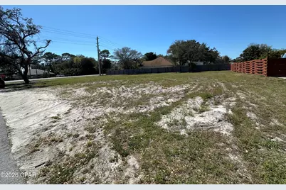 8620 N Lagoon Drive, Panama City Beach, FL 32408 - Photo 6