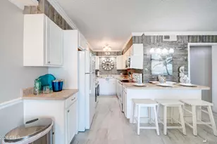 8743 Thomas Dr, Panama City Beach, FL 32408 - Photo 10