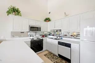 17462 Front Beach Rd, Panama City Beach, FL 32413 - Photo 10