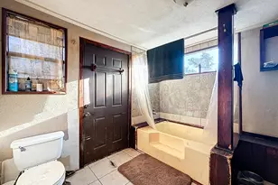 5292 Tiger Ln, Marianna, FL 32448 - Photo 12