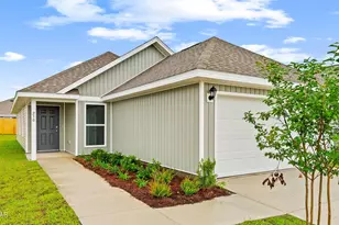 250 Reddy Crk Dr, Panama City, FL 32404 - Photo 1