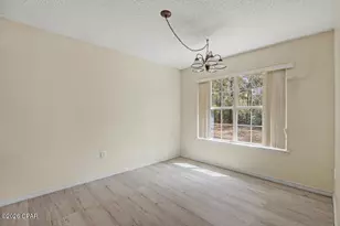 528 Hyde Park Dr, Crestview, FL 32539 - Photo 8