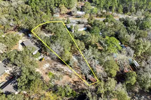 211 Carol Dr, Freeport, FL 32439 - Photo 1