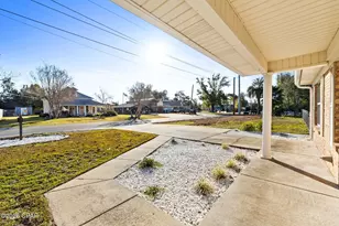 1006 Tennessee Ave, Lynn Haven, FL 32444 - Photo 2