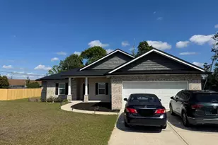 2700 Denise Dr, Panama City, FL 32405 - Photo 2
