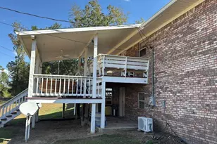 7426 Berry Dr, Grand Ridge, FL 32442 - Photo 24