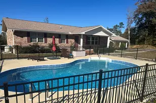 7426 Berry Dr, Grand Ridge, FL 32442 - Photo 1