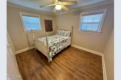 7426 Berry Drive, Grand Ridge, FL 32442 - Photo 8