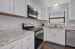 6907 Hugh Dr, Panama City, FL 32404 - Photo 32