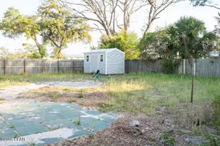 19 Wood Ave, Panama City, FL 32404 - Photo 8