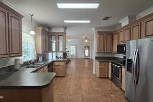 1613 Fountain Ave, Panama City, FL 32405 - Photo 10