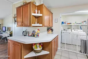 869 Peacock Cir, Youngstown, FL 32466 - Photo 10