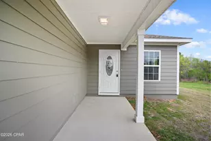 21367 NE Spring Hill Dr, Blountstown, FL 32424 - Photo 2