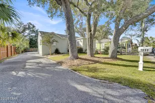 1611 Lake Ave, Panama City, FL 32401 - Photo 4