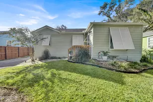 1611 Lake Ave, Panama City, FL 32401 - Photo 1