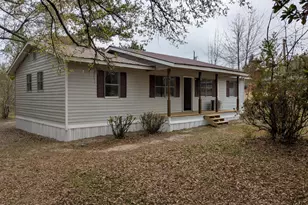 1972 Lockey Ave, Sneads, FL 32460 - Photo 1