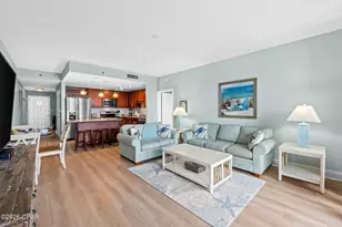 9860 S Thomas Dr, Panama City, FL 32408 - Photo 4