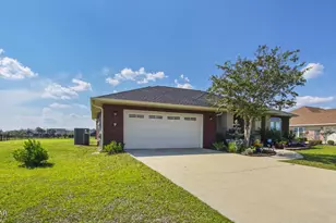 3338 Nautical Dr, Southport, FL 32409 - Photo 2