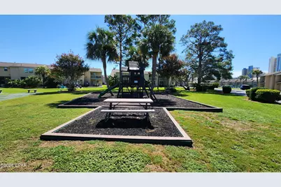 141 W Leslie Lane, Panama City Beach, FL 32407 - Photo 22