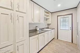 3516 Enterprise Cir, Chipley, FL 32428 - Photo 12