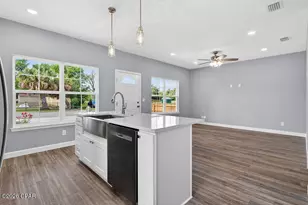 709 E 10th Ct, Panama City, FL 32401 - Photo 12