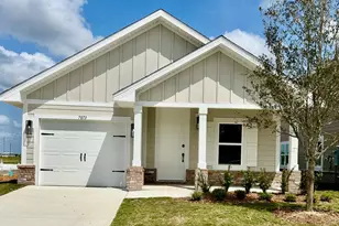 7073 Traditions Dr, Panama City, FL 32404 - Photo 1