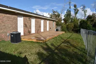 4006 E 11th St, Panama City, FL 32404 - Photo 10