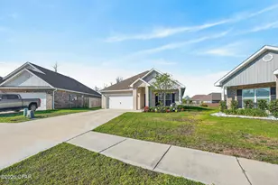 1245 Conolly Blvd, Lynn Haven, FL 32444 - Photo 4