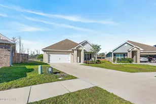 1245 Conolly Blvd, Lynn Haven, FL 32444 - Photo 2