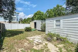 625 Lyndell Ln, Panama City Beach, FL 32407 - Photo 20