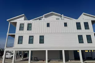 111 N 38th St, Mexico Beach, FL 32456 - Photo 4