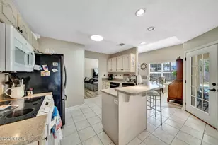 128 Bonaire Dr, Panama City Beach, FL 32413 - Photo 6