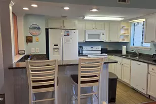 172 White Sandy Dr, Panama City Beach, FL 32407 - Photo 10