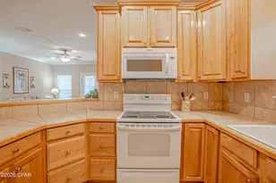 125 1st St, Panama City Beach, FL 32413 - Photo 10