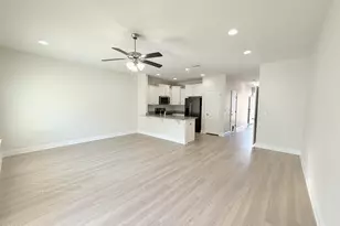 7682 Shadow Lake Dr, Panama City Beach, FL 32407 - Photo 10