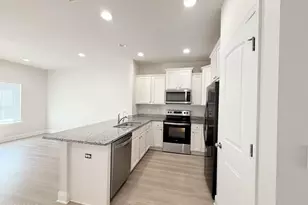 7682 Shadow Lake Dr, Panama City Beach, FL 32407 - Photo 6