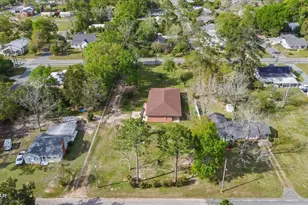 1021 8th Ave, Graceville, FL 32440 - Photo 34